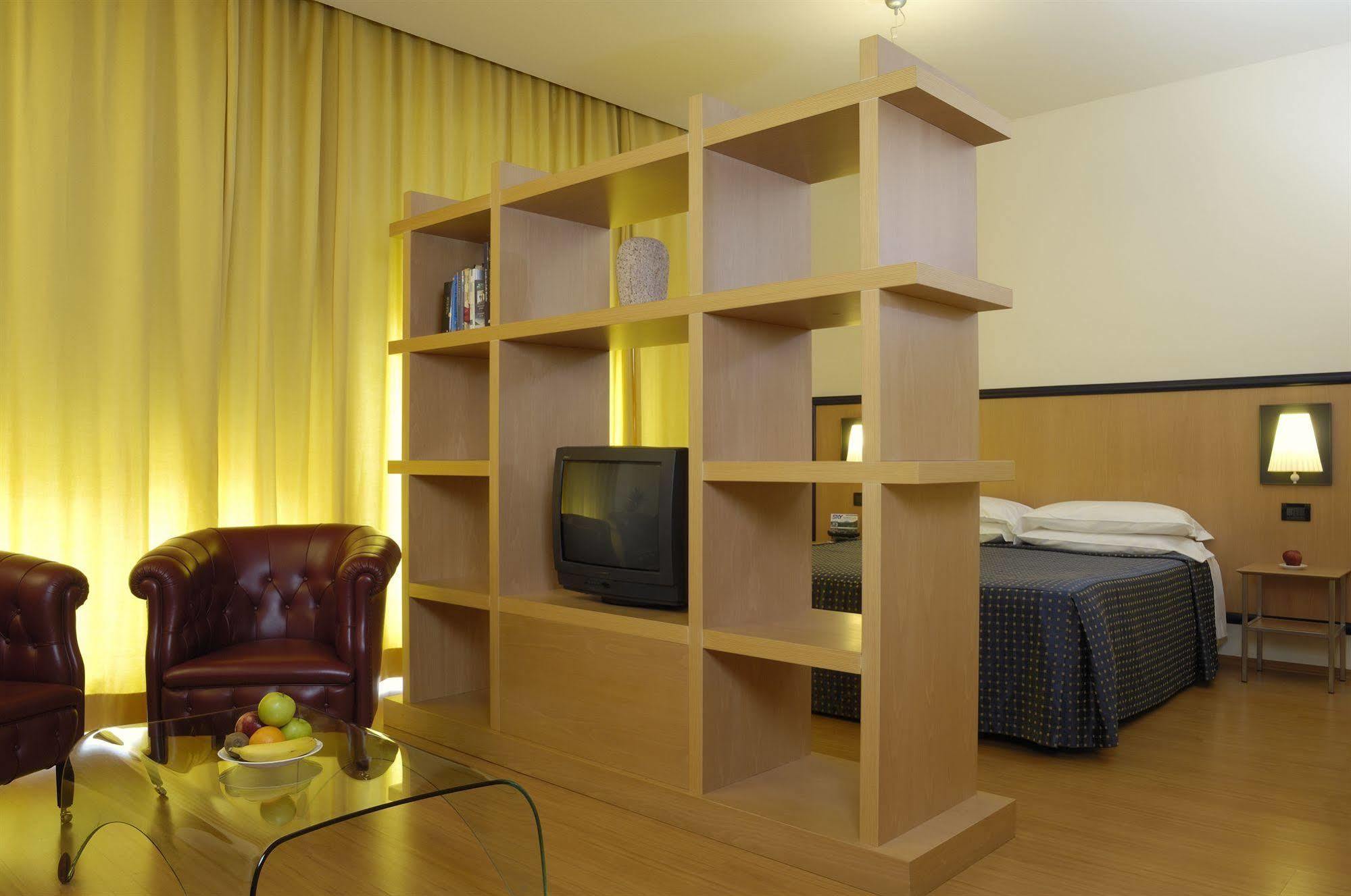 Hotel Masini Forlì Kültér fotó
